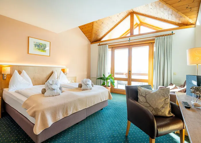 Hotel Das Gastein - ganzjährig inklusive Alpentherme - Sommersaison 2022 zusätzlich inklusive Gasteiner Bergbahnen Bad Hofgastein