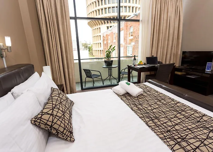 Clarendon Hotel