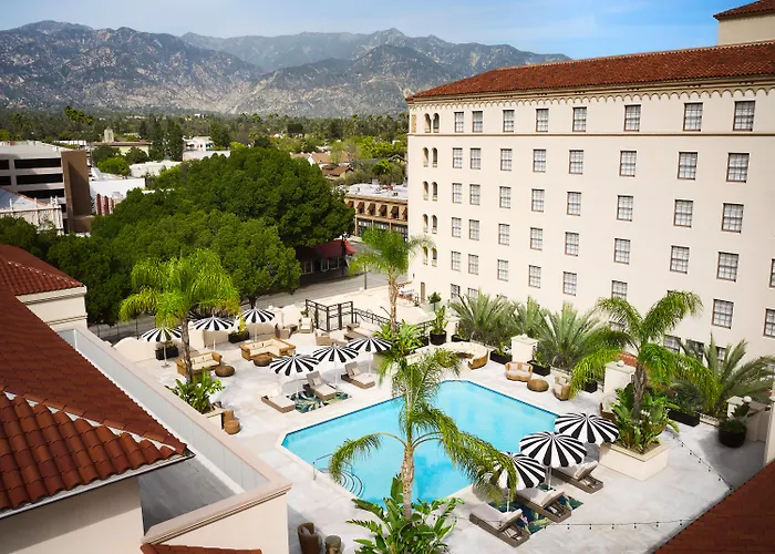 Pasadena & Pool