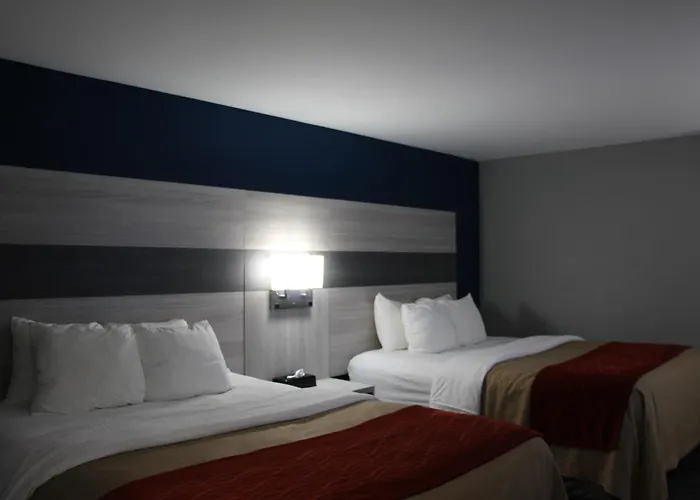 Best Western Plus Cleveland Inn & Suites