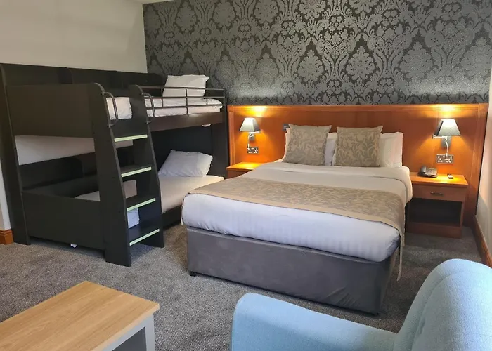 Leitrim Marina Hotel