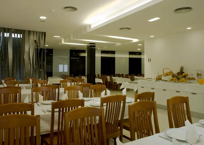 Hotel Genesis