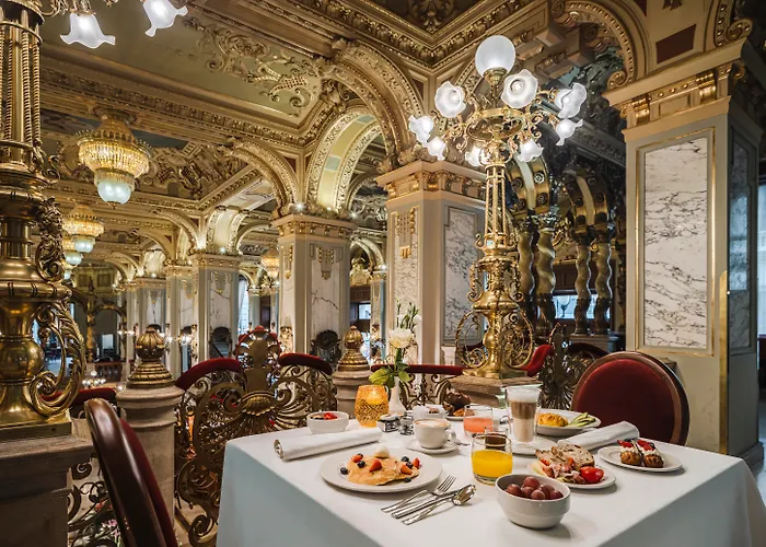 Anantara New York Palace - A Leading Of The World