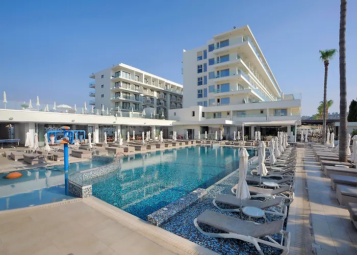 Hotéis românticos de Agia Napa