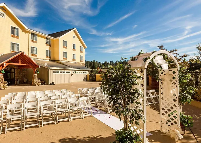 Gold Miners Inn Grass Valley, An Ascend Collection Hotel