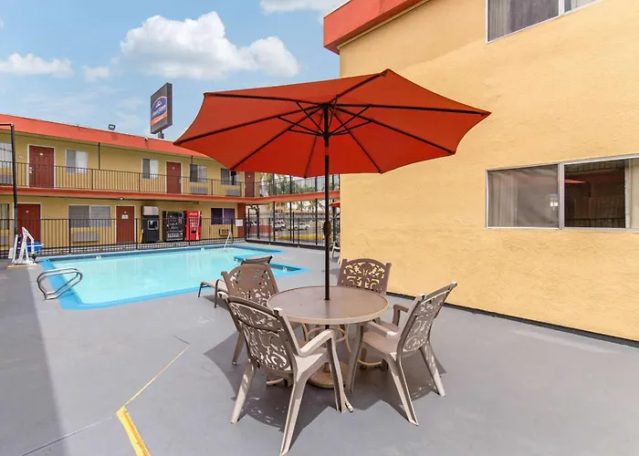Howard Johnson Suites By Wyndham San Diego Chula Vista Bayfront