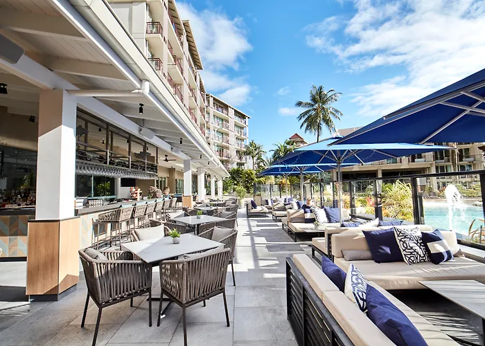 Novotel Cairns Oasis Resort