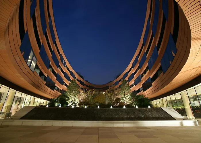 Hualuxe Shanghai Twelve At Hengshan