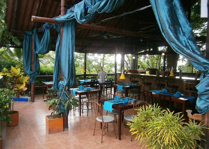 Hotel La Colina