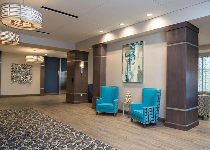 Hampton Inn & Suites Grand Rapids Downtown