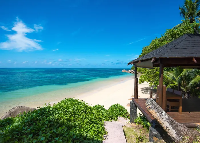 Coco de Mer Hotel&Black Parrot Suites