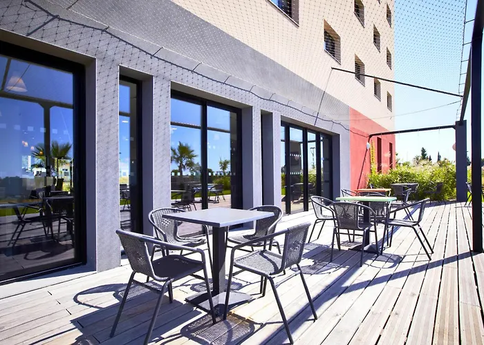 Holiday Inn Express - Marseille Airport By Ihg