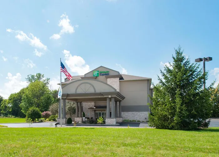 Holiday Inn Express & Suites Bucyrus By Ihg