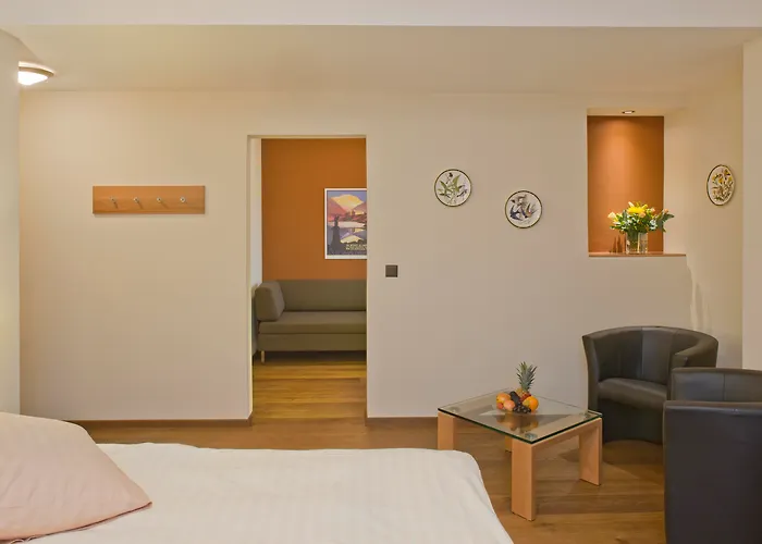 Hotel Ambassador