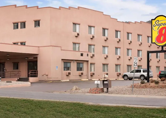 Super 8 By Wyndham Durango