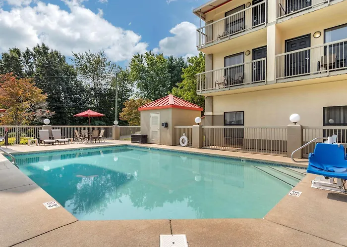 Comfort Inn Biltmore West