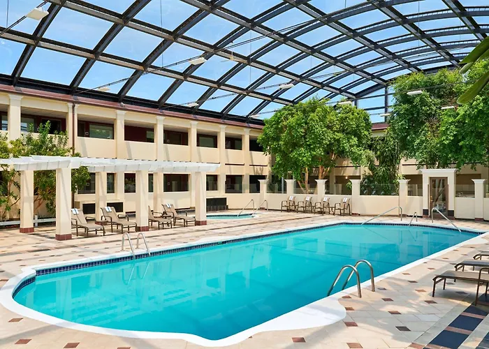 Best Western Plus Milwaukee Airport Hotel & Conference Center