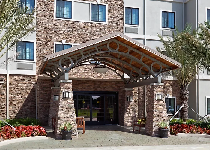 Homewood Suites Lafayette-Airport