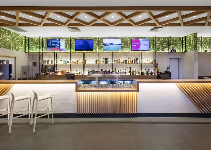 Ramada By Wyndham Marcoola Beach