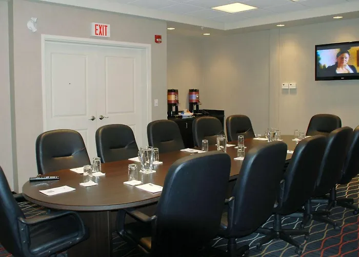Hampton Inn & Suites By Hilton Lethbridge