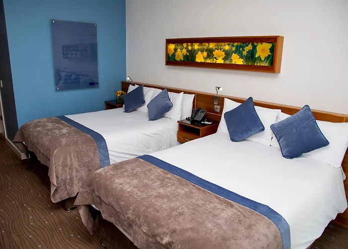 The Gateway Hotel