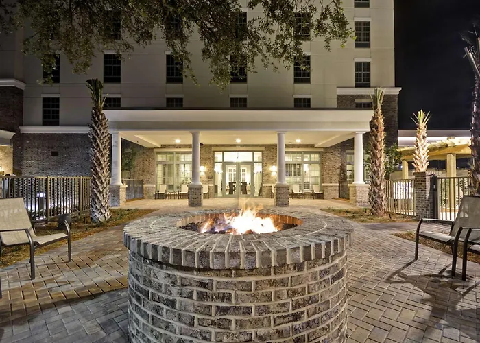 Hampton Inn & Suites Charleston Airport