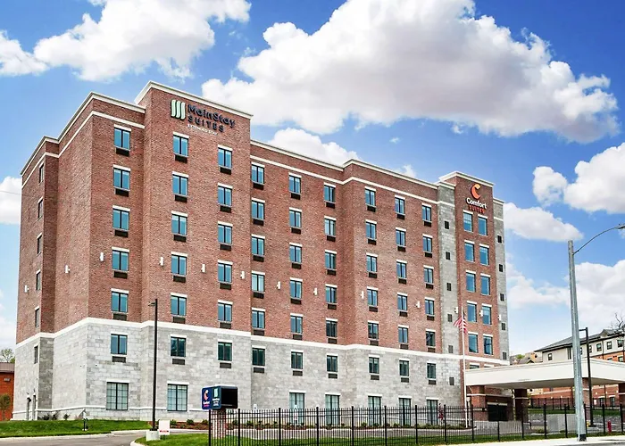 Mainstay Suites Cincinnati University - Uptown