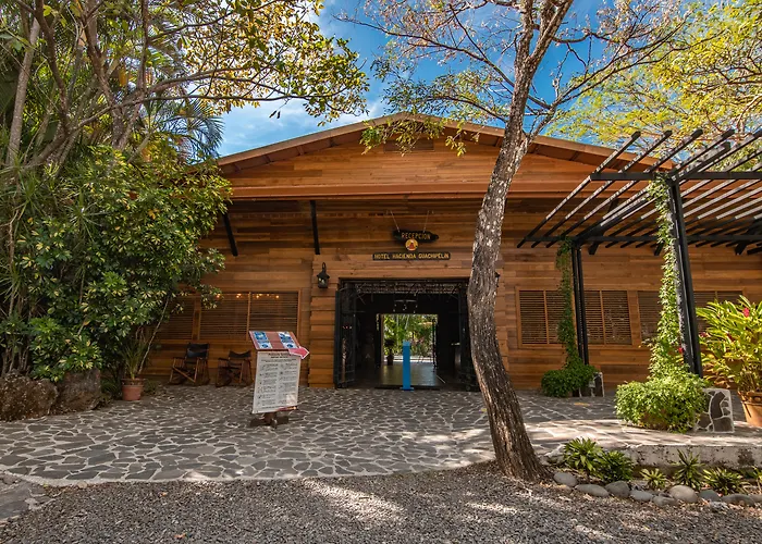 Hacienda Guachipelin Volcano Ranch Hotel&Hot Springs