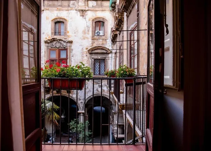 Ballaro' Hotel - Budget Room