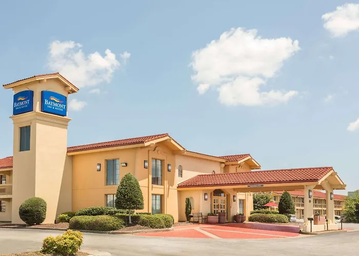 Baymont By Wyndham Greenville Woodruff Rd