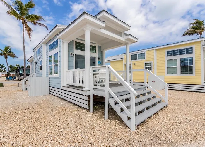 Fiesta Key Rv Resort Waterfront Cottage 33
