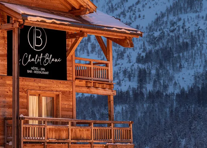 Le Chalet Blanc Hotel & Spa