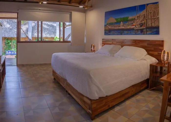 Hotel Punta Faro Isla Múcura