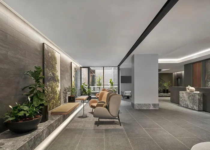 Courtyard By Marriott Melbourne Flagstaff Gardens