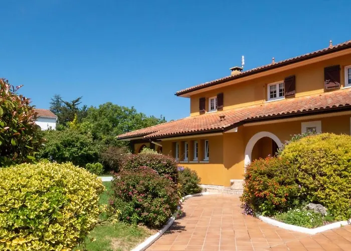 Villa Enara