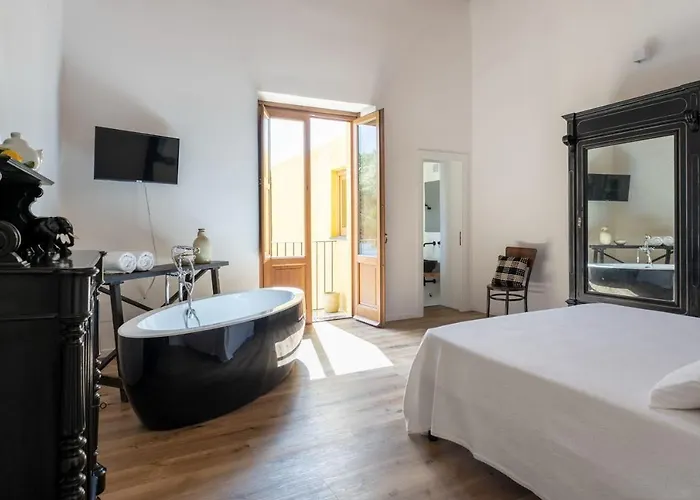 Iancura - B&B di design a Salina