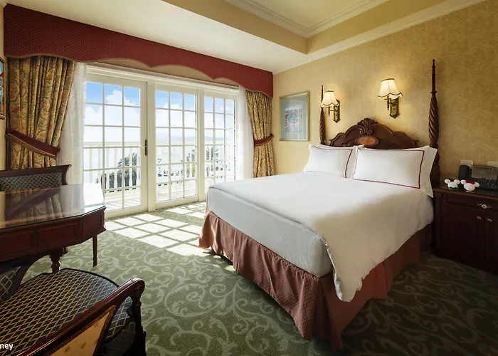 Hong Kong Disneyland Hotel Tsuen Wan 