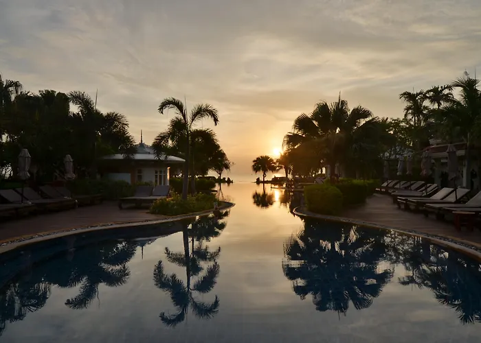Wora Bura Hua Hin Resort & Spa