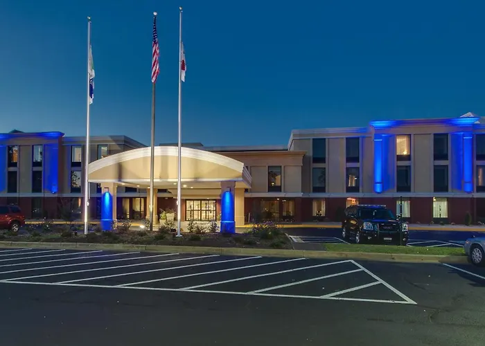 Holiday Inn Express Hotel & Suites Midlothian Turnpike By Ihg