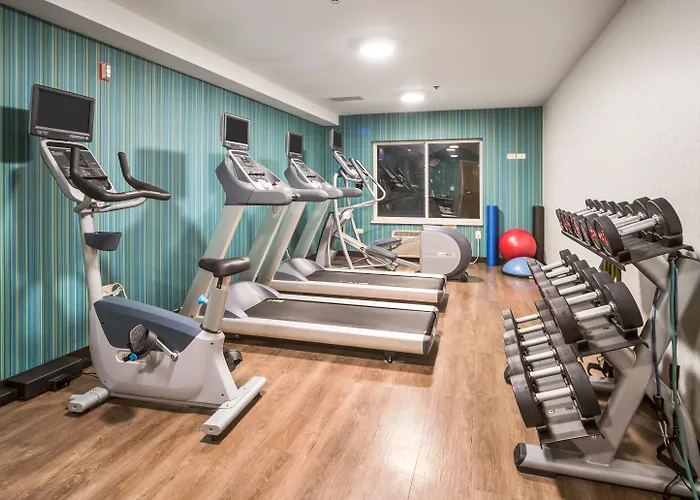 Holiday Inn Express Chicago Northwest-Vernon Hills By Ihg