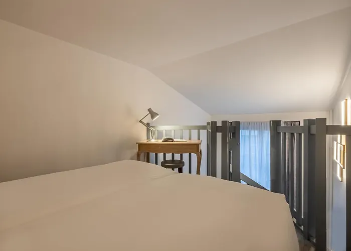 Hotel Baudelaire Opera