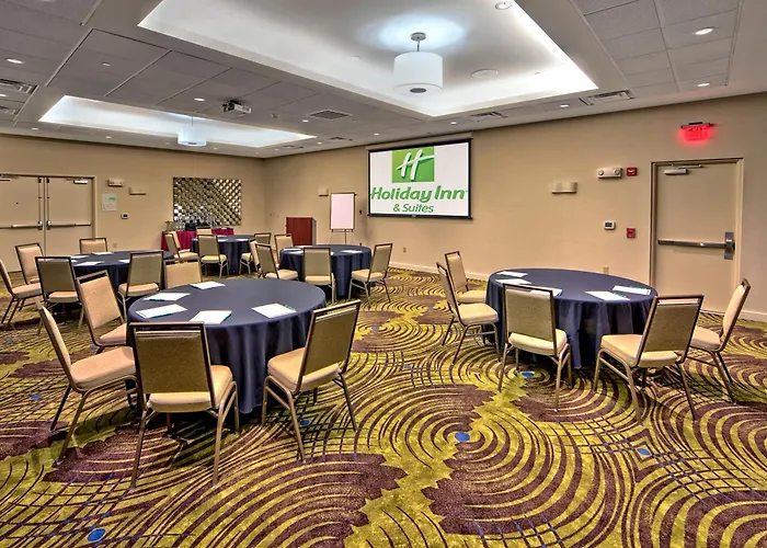 Holiday Inn & Suites Tupelo North By Ihg