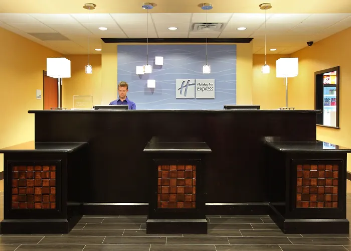 Holiday Inn Express Hotel & Suites Texarkana East By Ihg