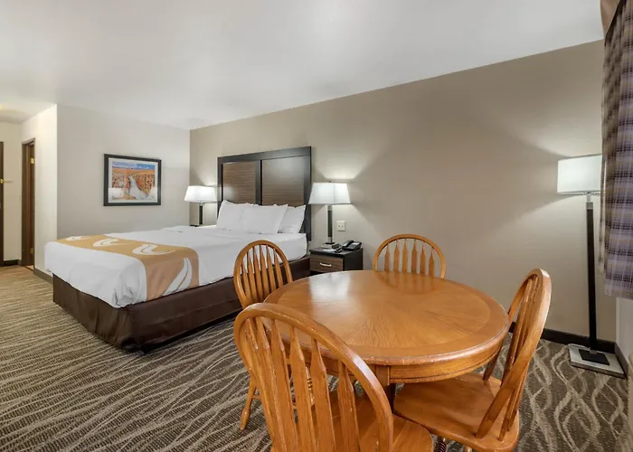 Quality Inn & Suites South Fork - Wolf Creek