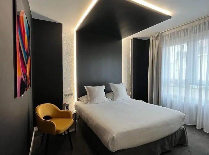 LOGIS Hôtel Borel Dunkirk