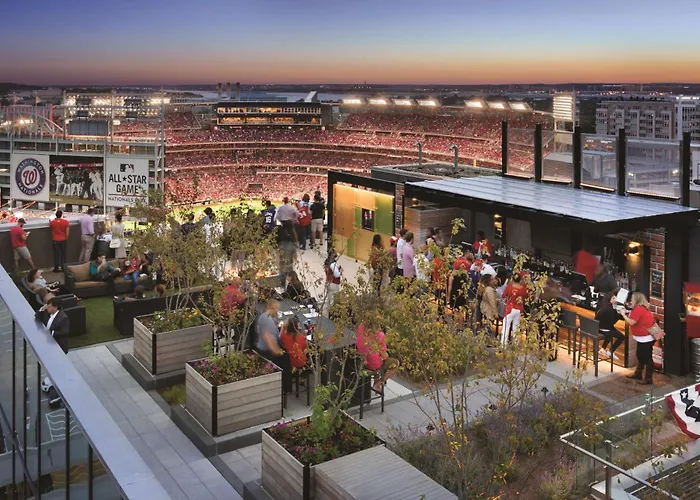 Hampton Inn & Suites Washington, D.C. - Navy Yard