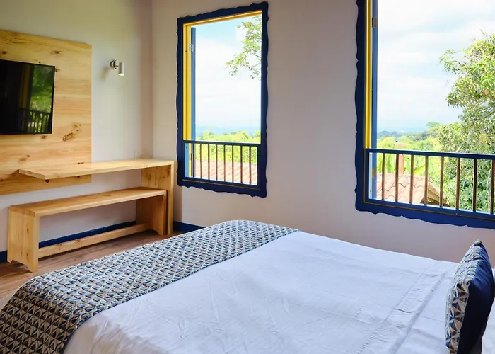 Hotel Hacienda Combia El Caimo
