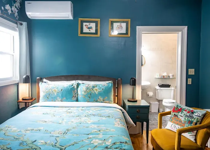 Prince Street Suites