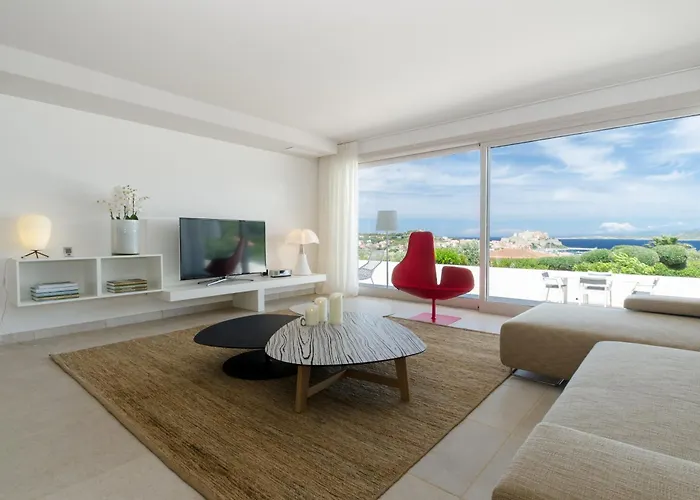 La Villa Calvi