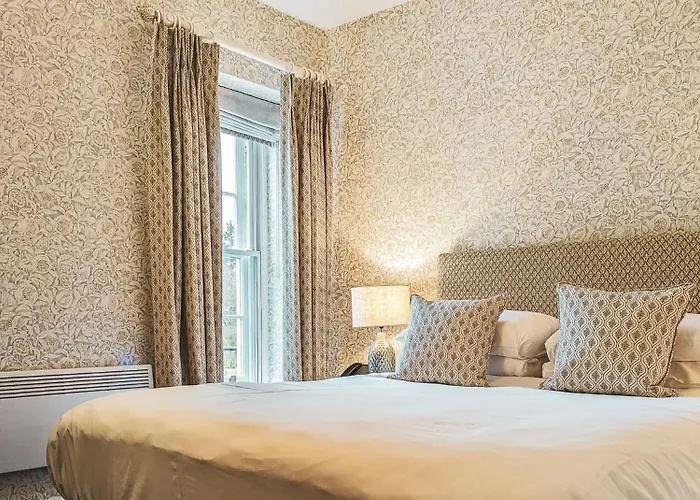 Three Salmons Hotel Usk